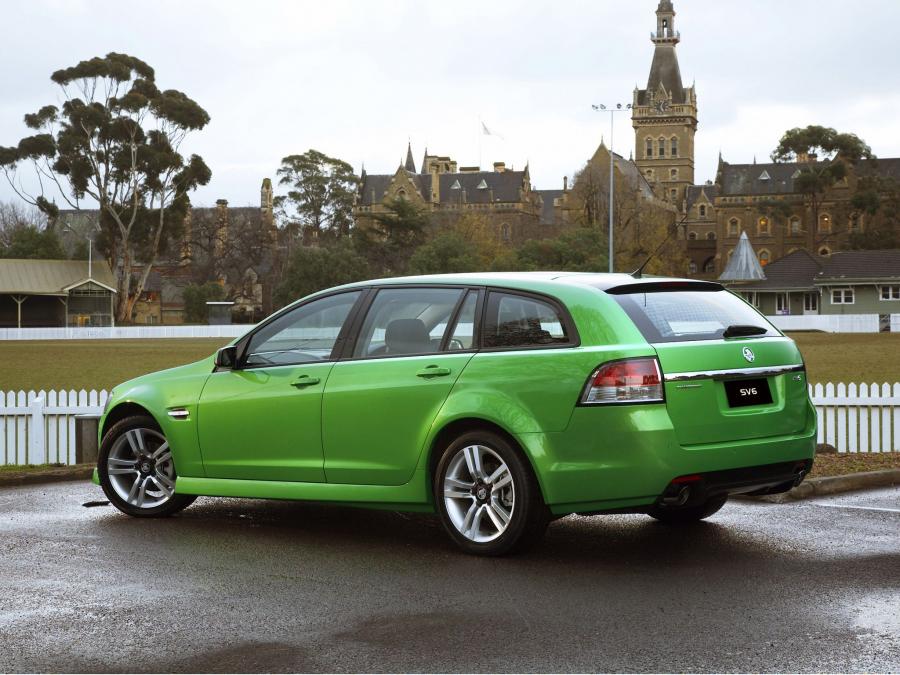  Holden Commodore SV6 Sportwagon 2008 года  (фото 14 из 16)